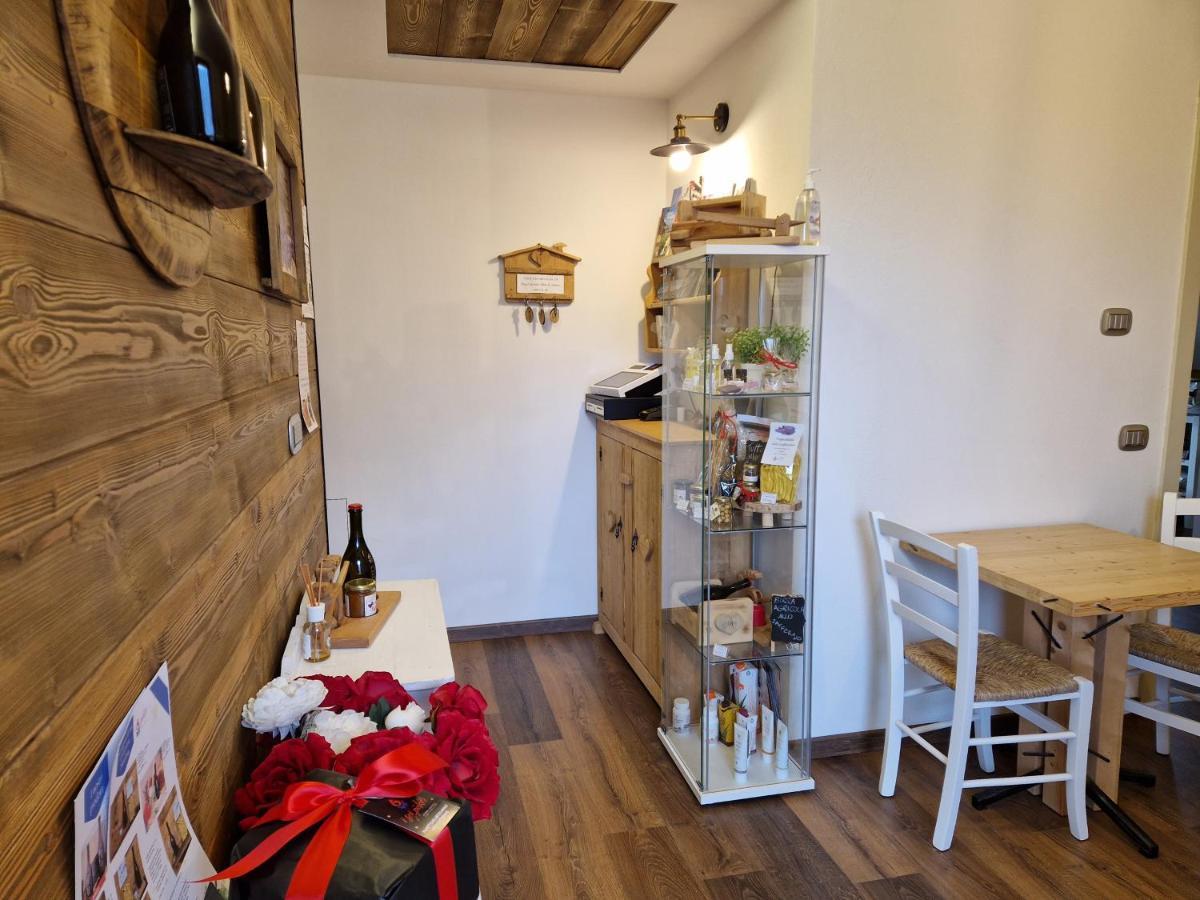 Azienda Agricola Agriturismo I Sei Petali Capo di Ponte Екстер'єр фото